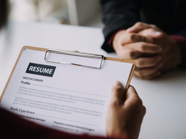 How to Write an LPN Resume That Gets You Hired in Home Care