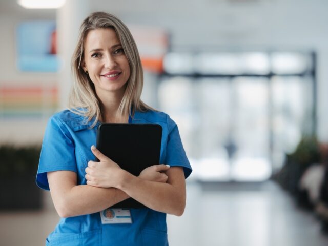 How Much Does a Private Duty Nurse Make in New York?